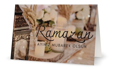 Dubbele glossy wenskaart Ramazan Ayiniz Mubarek Olsun