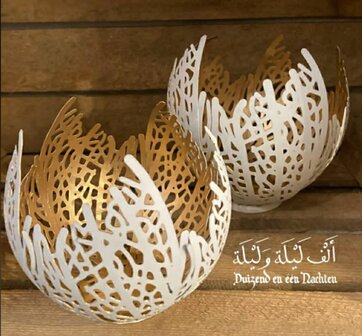 Kaarshouder takken wit/goud (medium)