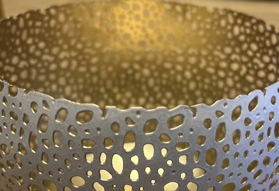 Kaarshouder rond wit/goud (large)