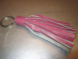 Sleutelhanger leder floche (fuchsia) Sleutelhanger leder floche (fuchsia)